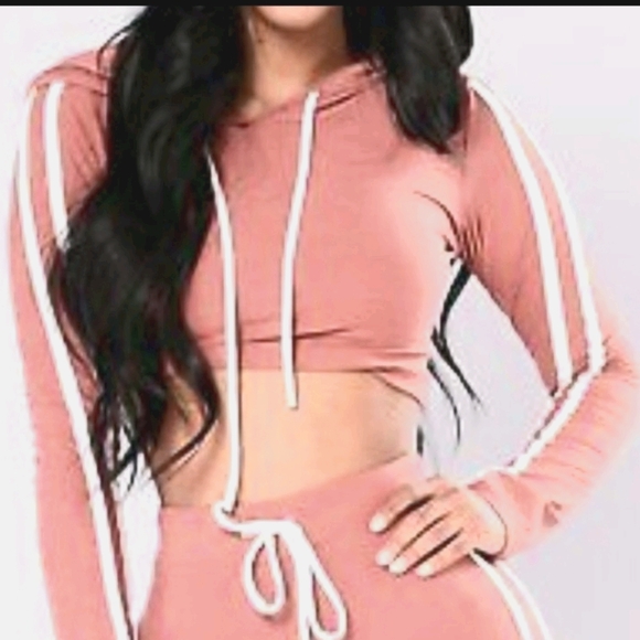 Fashion Nova Tops - NWT! Fashion Nova Pink and White Hoodie Half Shirt